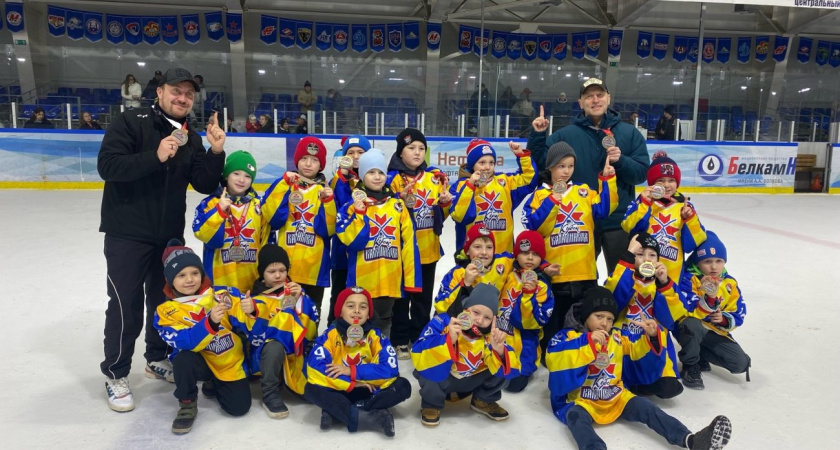 Юные глазовские хоккеисты выиграли Кубок Калашникова