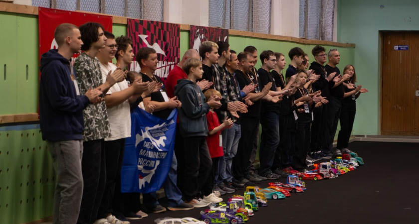 В Глазове впервые прошел первый этап зимнего кубка России в классах шоссейных автомоделей