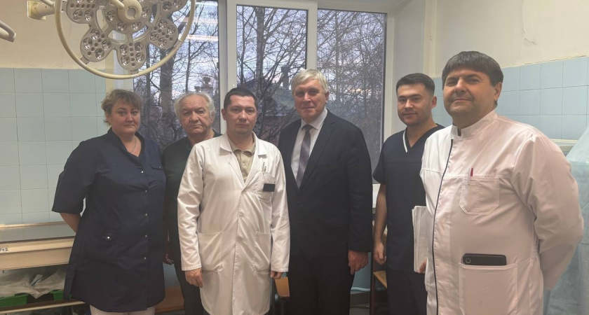 Глазовские врачи набрались опыта у ведущих хирургов Удмуртии