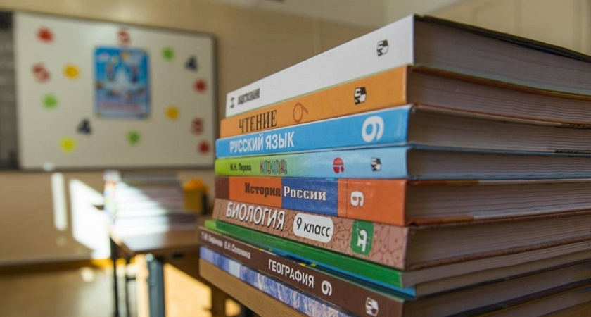 Единые учебники по русскому языку и литературе планируется ввести в школах с 1 сентября 2027 года