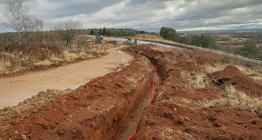 Строительство смотровой площадки полным ходом идет на горе Солдырь