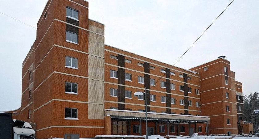 Новый корпус туберкулезной больницы в Удмуртии готов почти на 90%