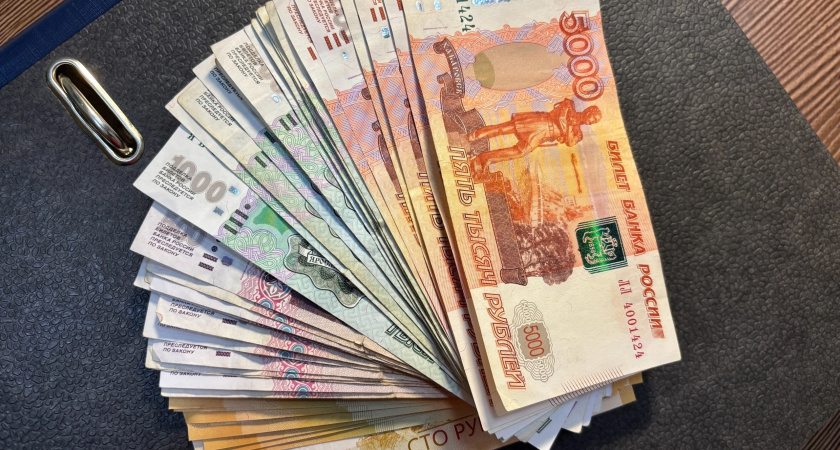 Работодатель в Удмуртии задолжал сотрудникам свыше 500 тысяч рублей за 2 месяца