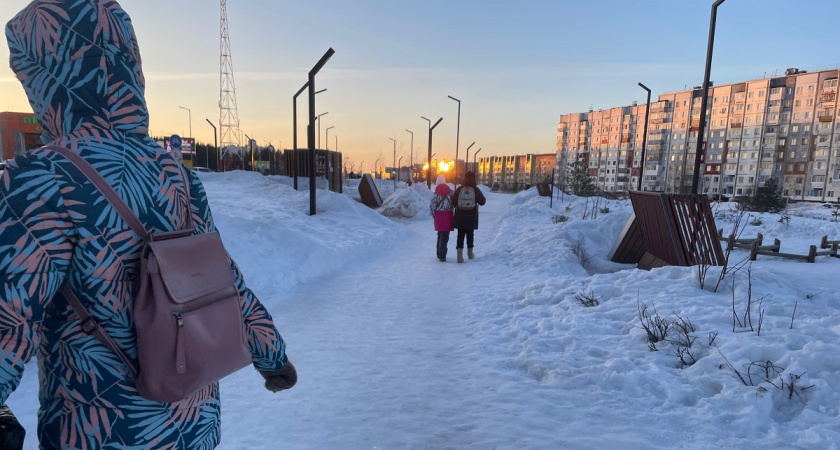 Почему не стоит помогать взрослым детям: мудрые слова психиатра Фредерика Перлза, которые должен запомнить каждый родитель