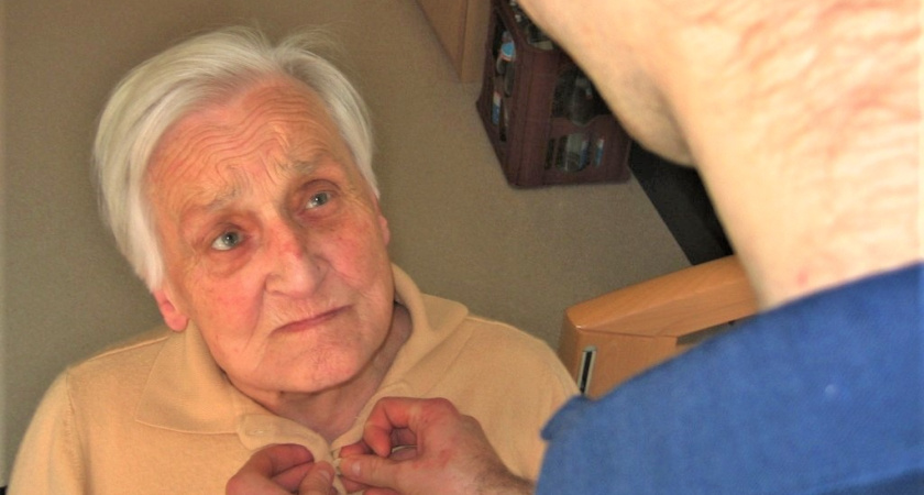 С кем должны жить пожилые родственники, а с кем - категорически нельзя, особенно после 70 лет