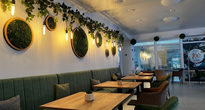 В Глазове кафе получило штраф за нарушения при продаже алкоголя