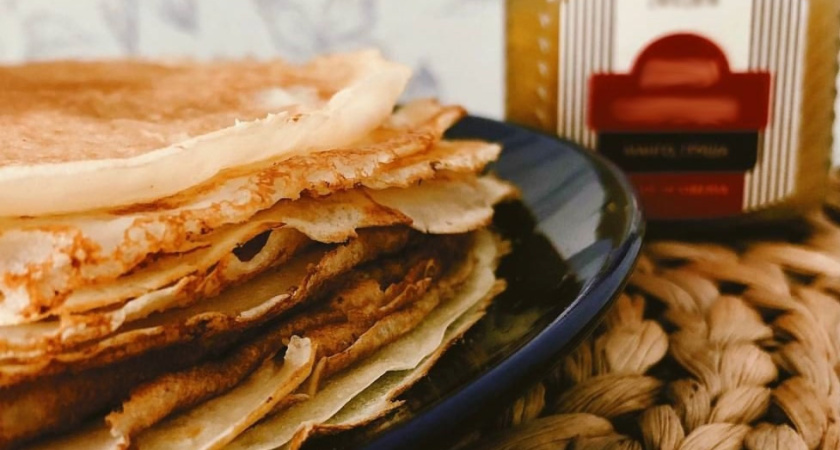 Гастроэнтеролог назвала безопасную порцию блинов для здоровья