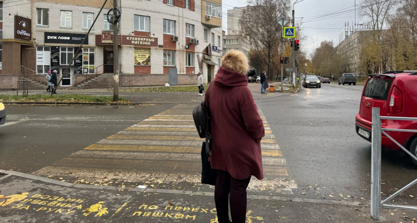 Как не превратиться в тетку: 7 вещей, на которых категорически нельзя экономить - касается каждой женщины