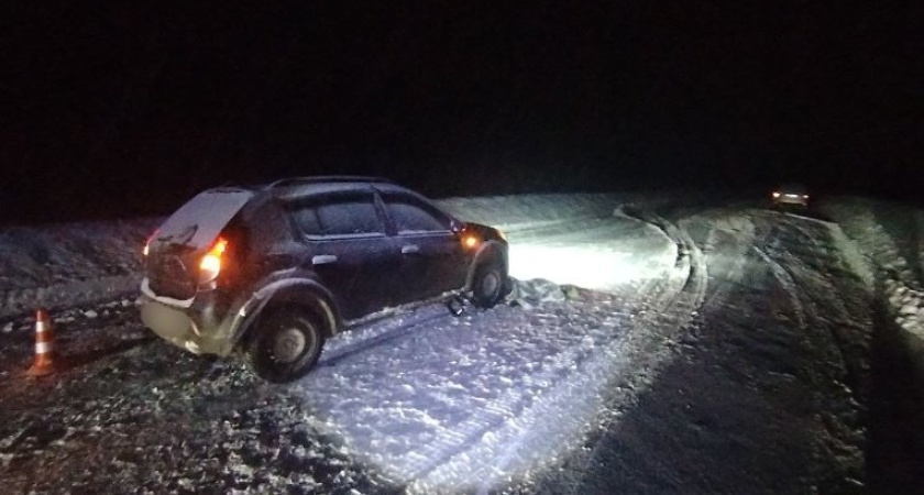 На дороге "Бураново-Киясово" в Удмуртии насмерть сбили 44-летнего мужчину