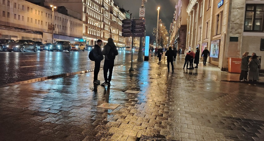 Психологи объясняют: 6 причин, почему в зрелом возрасте можно обойтись без друзей и быть счастливым