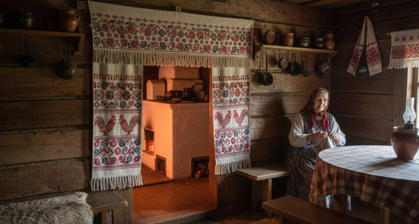 Почему в старых русских избах вместо внутренних дверей висели занавески 