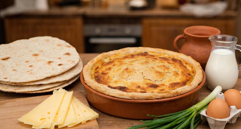 Вкусно и на скорую руку: рецепт рваного пирога из лаваша для ленивых