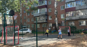 Во дворе дома Кирова,7 появилась спортплощадка для детей