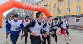 В Глазове порядка 300 спортсменов приняли участие в забеге, посвященном Дню космонавтики