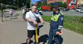 Дорожные полицейские напоминают жителям Удмуртии о правилах передвижения на велосипедах и самокатах