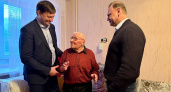 Глава Глазова посетил ветеранов Великой Отечественной войны в предновогодние дни