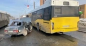 Лишенный прав водитель протаранил пассажирский автобус в Удмуртии 