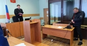 Прогулка по магазинам за чужой счет привела глазовчанина в зал суда