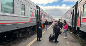 «Купила билет в СВ, вдруг заходит пара из плацкартного вагона с просьбой поменяться местами»