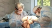 Врачи Глазовской больницы начали бесплатно менять коленные суставы на имплантаты по ОМС благодаря новому оборудованию