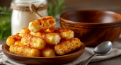 Вместо сырников и оладий беру пачку творога и делаю гору вкуснятины к чаю — ленивые брусочки за 10 минут