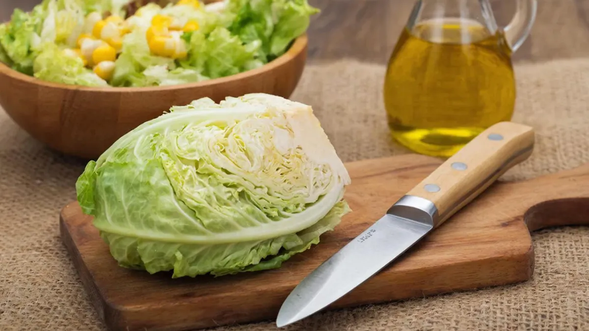 Два салата на 8 Марта, которые сможет приготовить любой мужчина