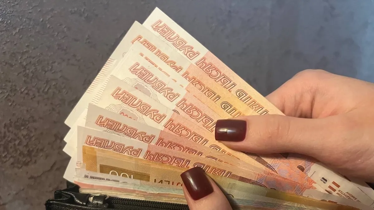 В России может появиться минимальная почасовая оплата труда