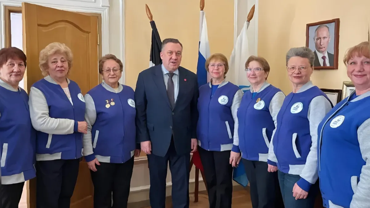 В Ижевске серебряные волонтеры встретились с главой города