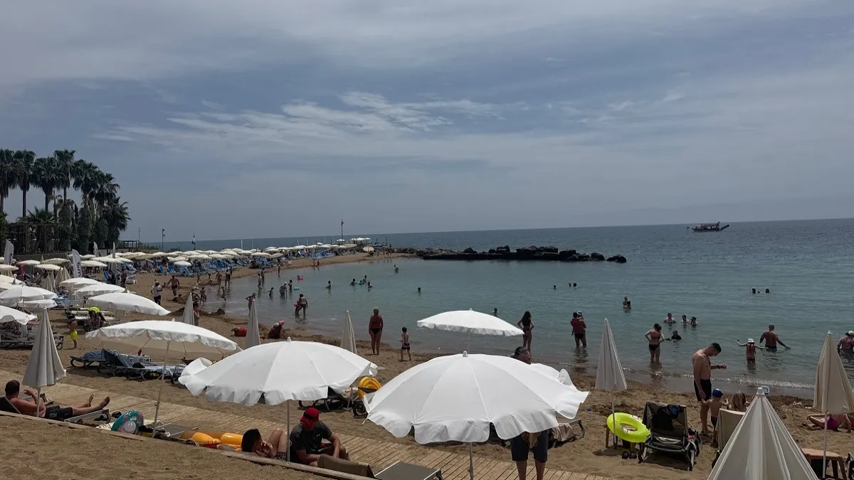 Про Абхазию забыли: этот курорт-конкурент стал фаворитом советской элиты — главные достопримечательности