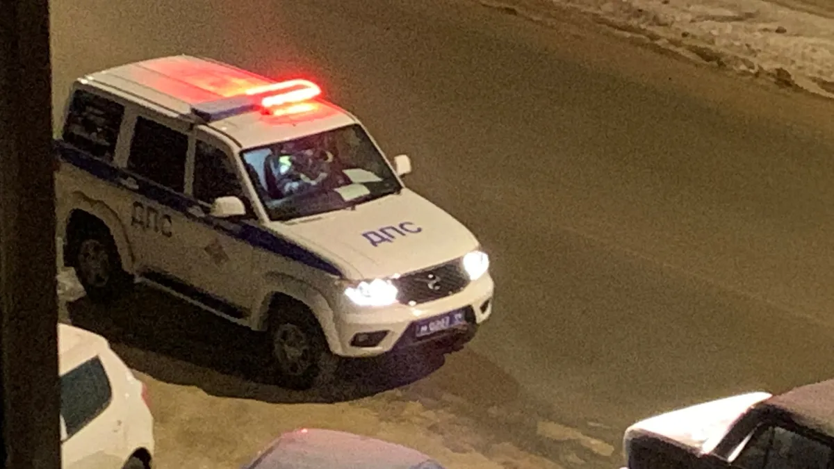 В Удмуртии рецидивист угнал "ВАЗ" и перевернулся в кювет по пути в пункт приема лома