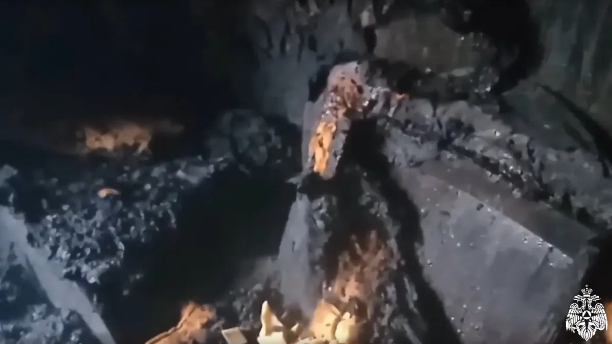 В Удмуртии при пожаре в частном доме погибли три человека