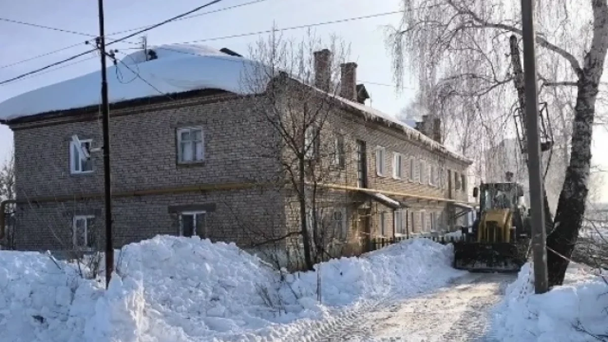В Удмуртии эвакуировали жильцов разрушающегося дома