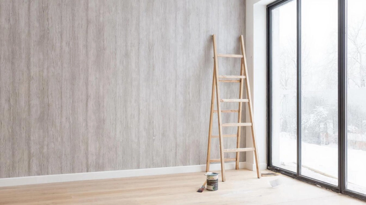 Виниловые обои отправятся в мусорку: клеим другой долговечный материал — актуальный тренд у дизайнеров