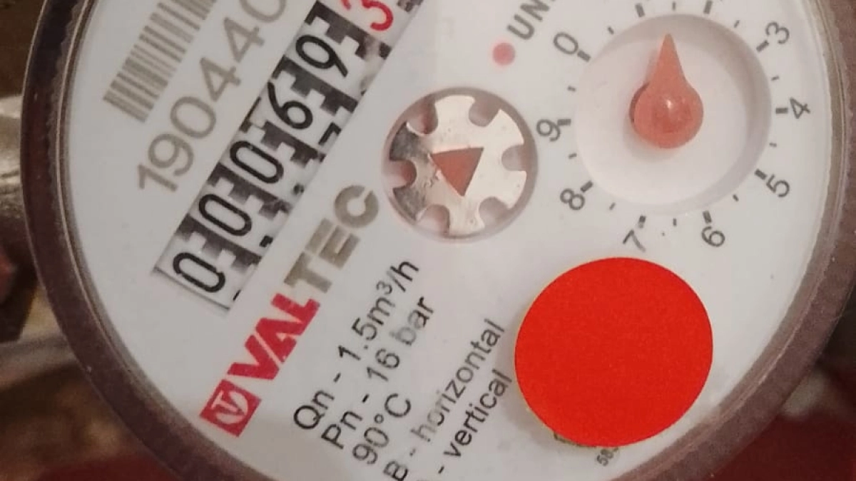 С 1 апреля новые жесткие правила для всех, у кого в квартире нет счетчиков: что ждет собственников