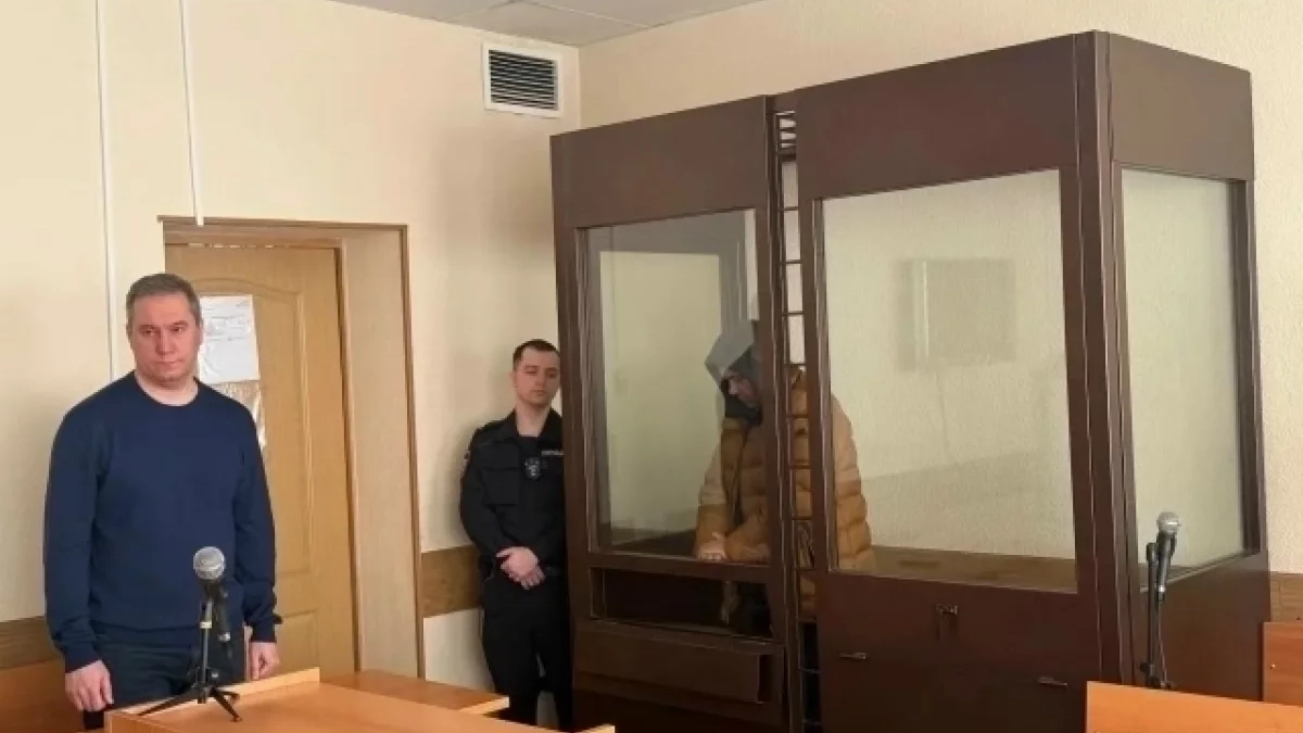 Начальника отдела центра соцвыплат в Удмуртии отправили под домашний арест