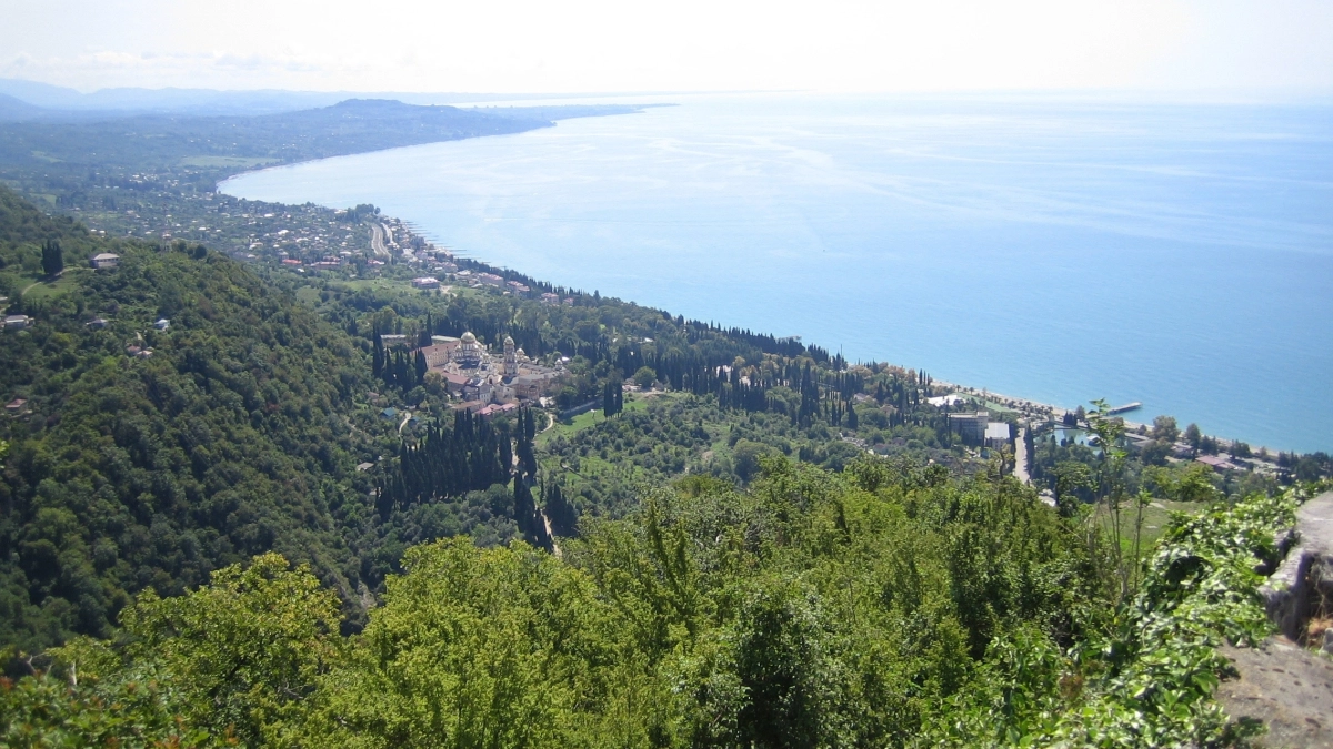 Выгоднее Сочи, атмосфернее Европы: самый топовый курорт России в 2026 году — и вот почему