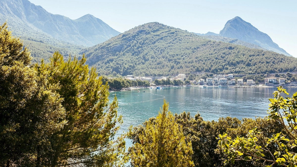 7 вещей которые не стоит делать туристам, чтоб не нарваться на неприятности: что нужно знать