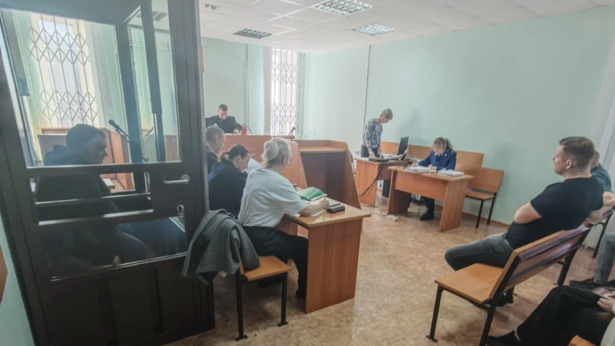 Суд Глазова возобновил процесс по делу о многомиллионных махинациях в автосалоне