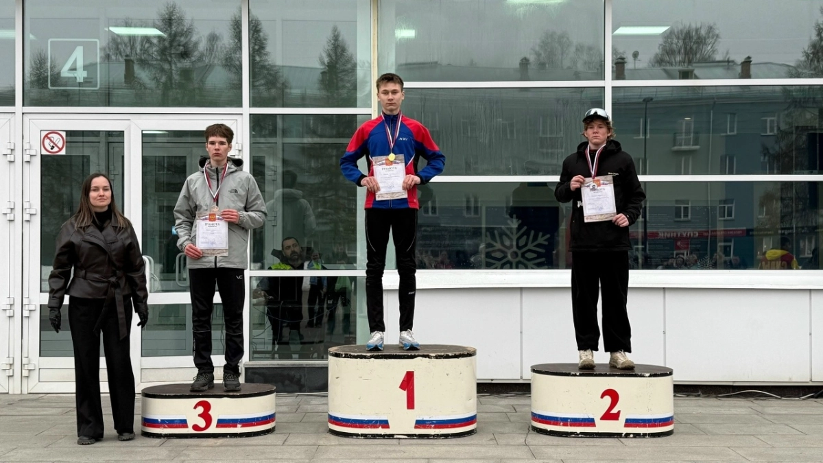 В Глазове прошёл легкоатлетический пробег ко Дню космонавтики