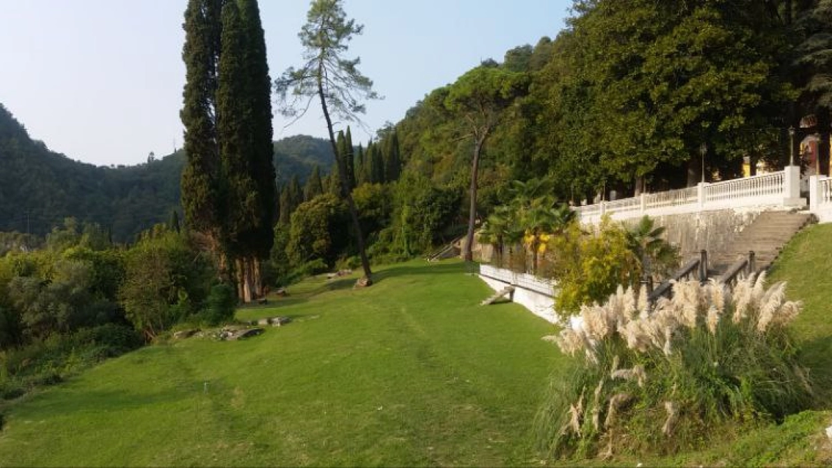 "5 лет водила туры в Абхазию, потом ко мне подошли": нерайский рай в "стране души"