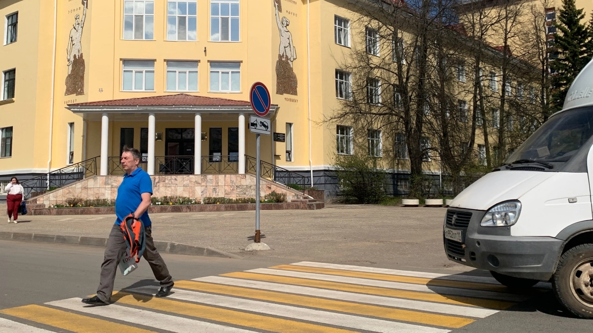 Верховный Суд отменил старое правило: пешеходов теперь нужно пропускать совсем по-другому