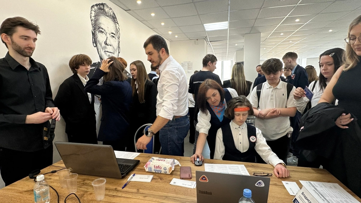 В Удмуртии на Всероссийской ярмарке трудоустройства показали сферу занятости через 10–15 лет