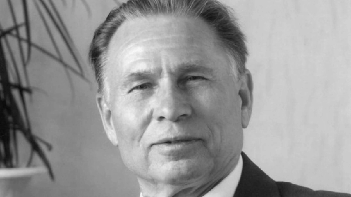 В Удмуртии на 91-м году жизни скончался писатель Василий Ванюшев