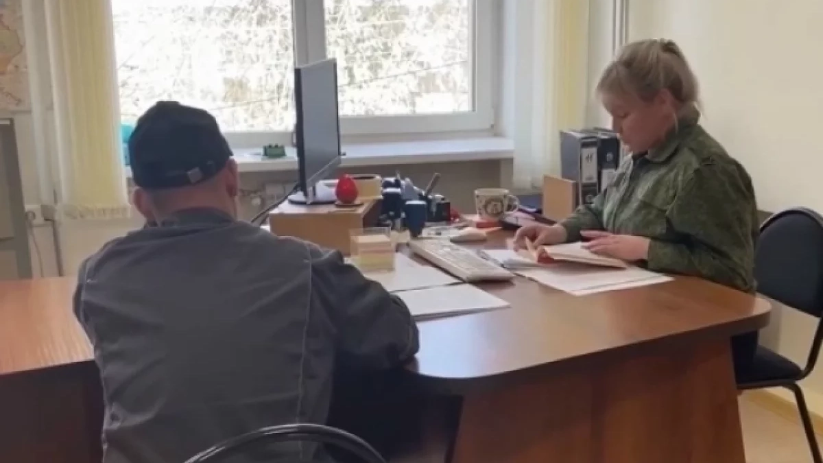 В Удмуртии отца двоих сыновей заключили под стражу: что скрывалось за "незначительными поводами" для наказания