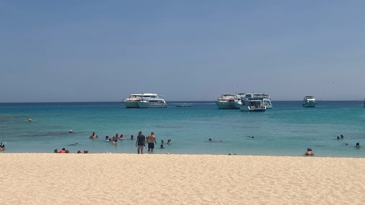 Собрала чемодан за 50 тысяч: реальные способы очутиться у моря, пока остальные только мечтают