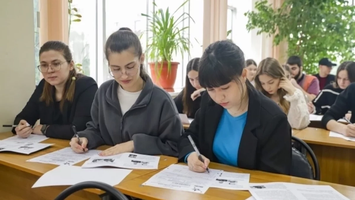 "Диктант Победы" в Удмуртии объединил 19 тысяч участников