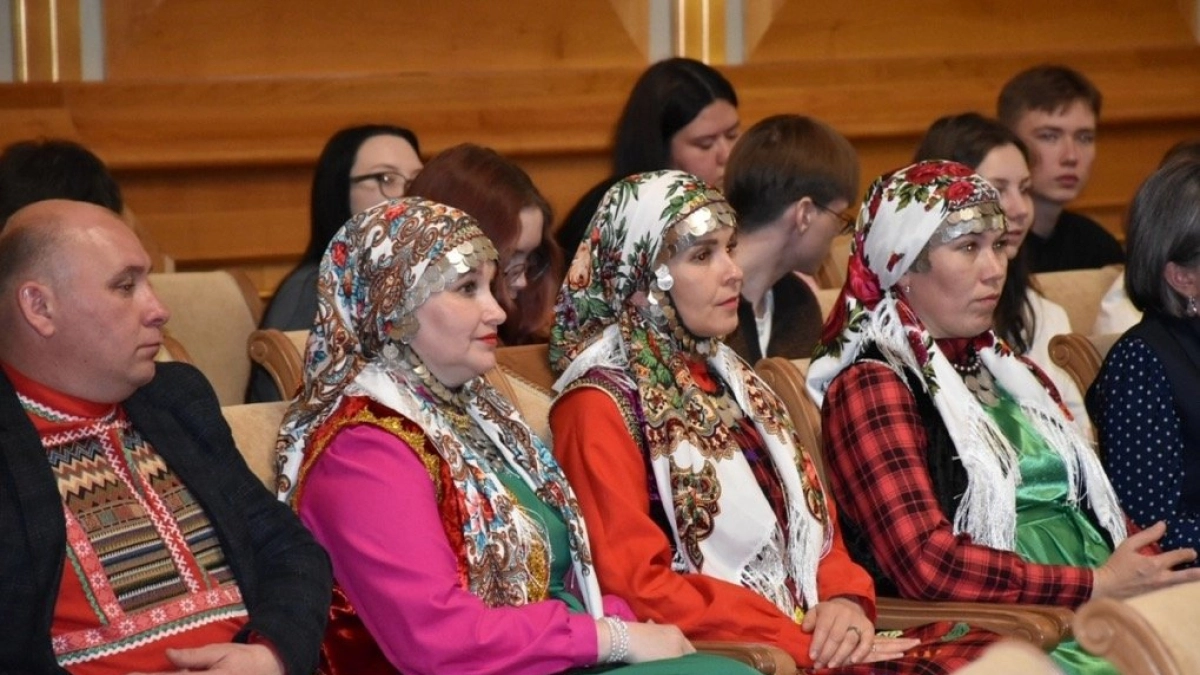 Делегация Удмуртии изучила работу полилингвальных школ и культурных центров в Башкортостане