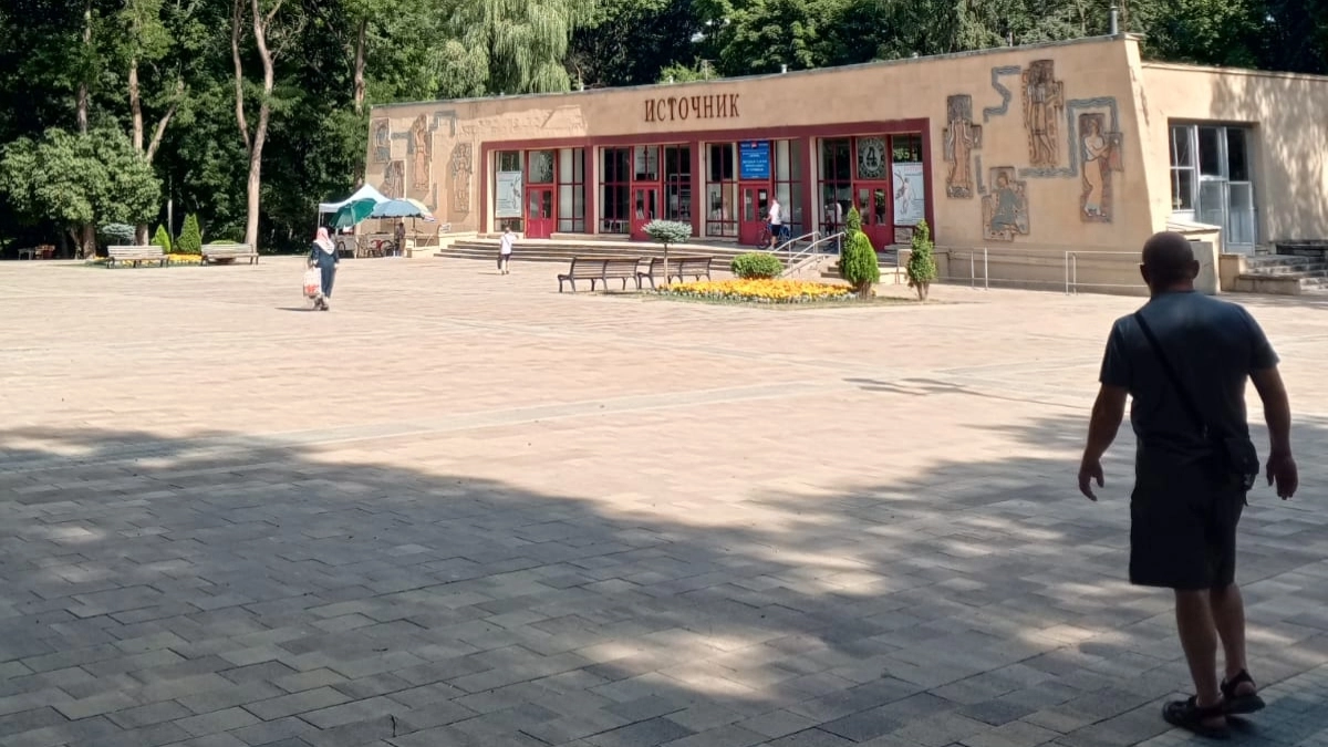 К нам пришло самое жаркое лето за всю историю! Синоптик назвал российские регионы с возможной аномальной жарой в июне 2026 года