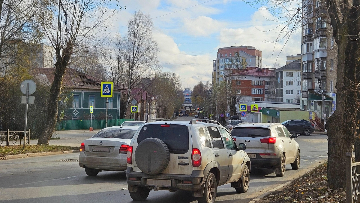 «Стоят копейки, почти не ломаются, дадут фору новым авто»: Топ-5 авто до 250 тыс руб, которые не подведут, несмотря на возраст