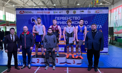 Глазовские борцы завоевали золото и бронзу на первенстве Приволжского федерального округа
